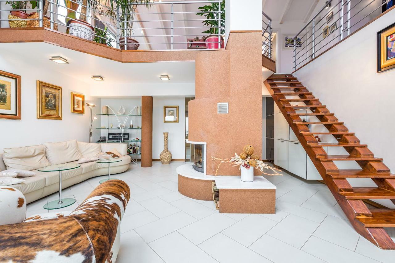 Luxury Penthouse Prestige Near The Sea Apartman Abbázia Kültér fotó