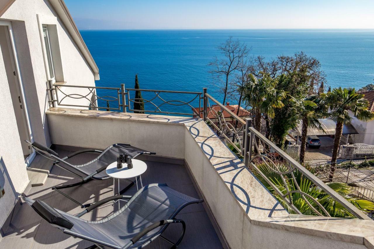 Luxury Penthouse Prestige Near The Sea Apartman Abbázia Kültér fotó