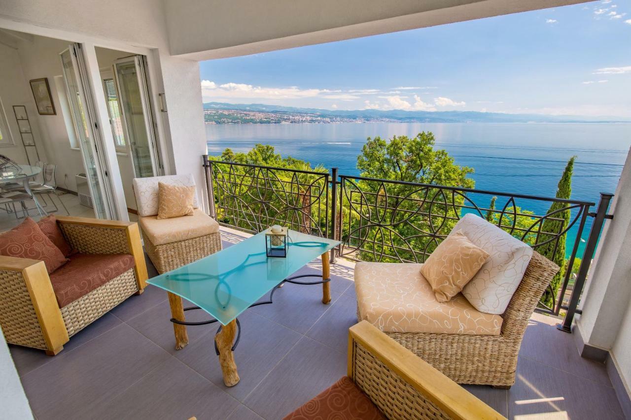 Luxury Penthouse Prestige Near The Sea Apartman Abbázia Kültér fotó
